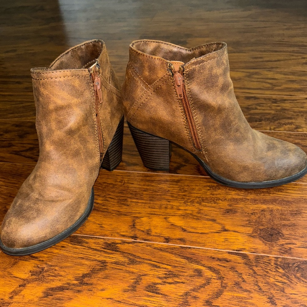 Rampage Brown Ankle Boots